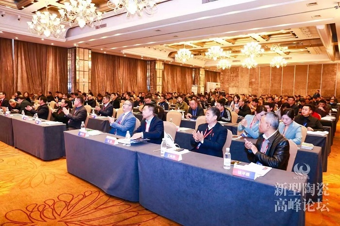 喜讯 | 丹东amjs澳金沙门151荣获“先进陶瓷行业2023年度先进设备奖”！！！
